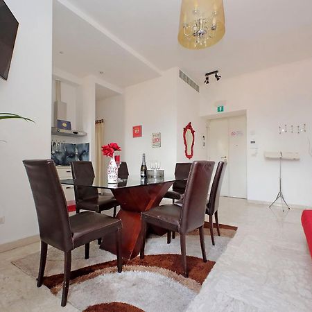 Luxury Domus Amadeus Apartment Rome Exterior photo
