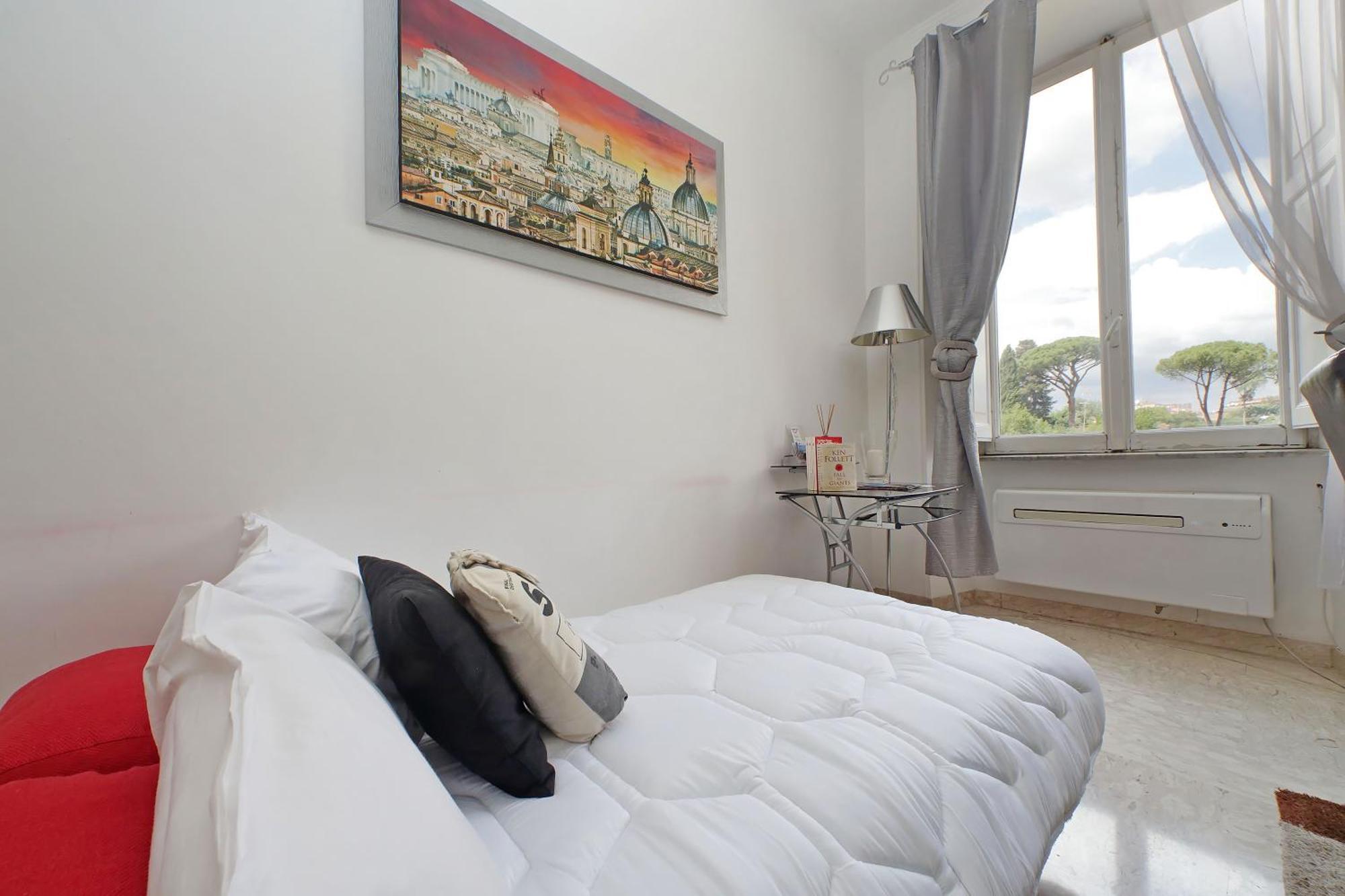 Luxury Domus Amadeus Apartment Rome Exterior photo