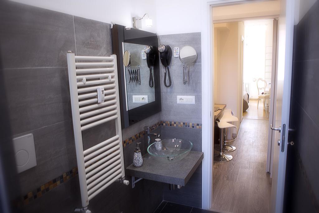 Luxury Domus Amadeus Apartment Rome Exterior photo
