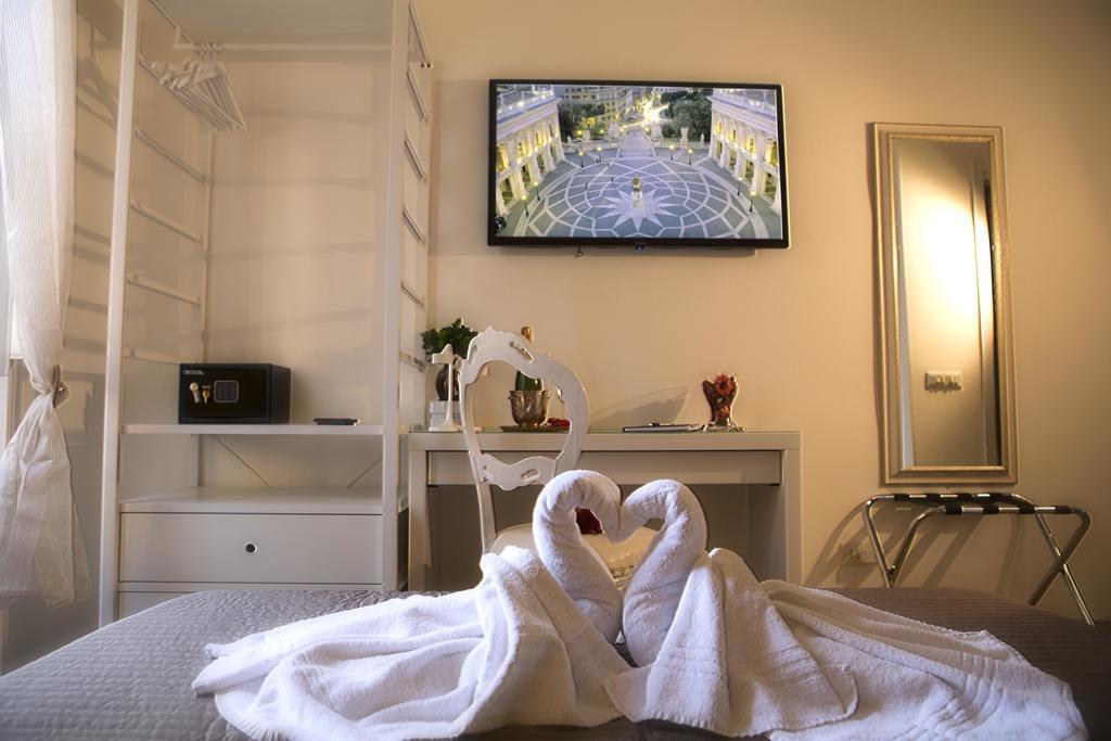 Luxury Domus Amadeus Apartment Rome Exterior photo
