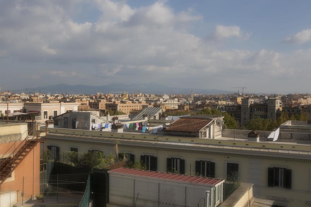Luxury Domus Amadeus Apartment Rome Exterior photo