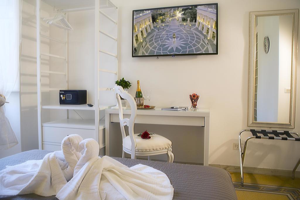 Luxury Domus Amadeus Apartment Rome Exterior photo
