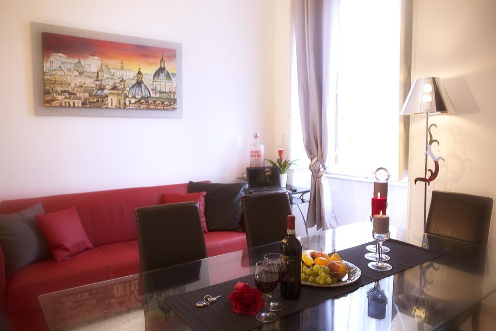 Luxury Domus Amadeus Apartment Rome Exterior photo
