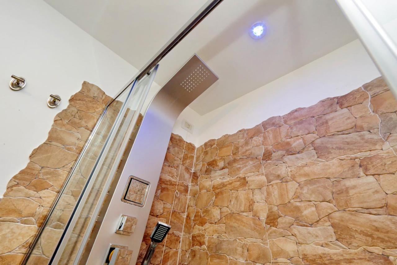 Luxury Domus Amadeus Apartment Rome Exterior photo